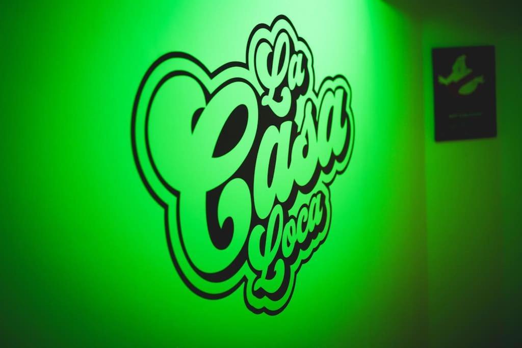 Games And Movies Lounge 7 Bed City Centre Apartment Newcastle-upon-Tyne Exteriör bild