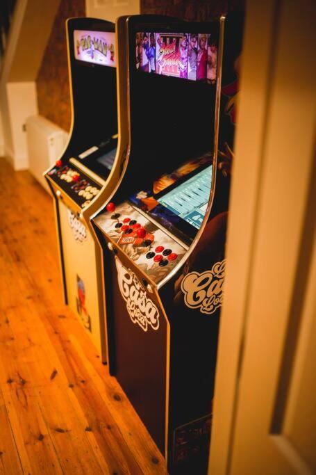 Games And Movies Lounge 7 Bed City Centre Apartment Newcastle-upon-Tyne Exteriör bild