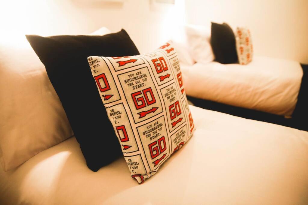 Games And Movies Lounge 7 Bed City Centre Apartment Newcastle-upon-Tyne Exteriör bild