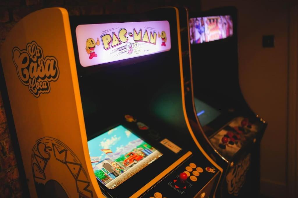 Games And Movies Lounge 7 Bed City Centre Apartment Newcastle-upon-Tyne Exteriör bild